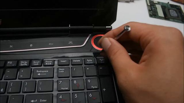 MSI GT683DX 노트북 분해(Laptop disassembly) смотреть онлайн