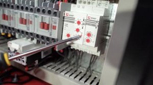 Подключение штукатурной станции Serta Master к сети 380В и разбор значений индикаторов