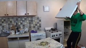 видео не моё, мы с другом хотим ночью жрать акрошку
