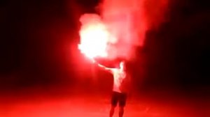 Красный факел Hand flare red