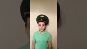 Песню "Клён зелёный,да клён кудрявый" исполняет ученик 5 Б Суязов Максим