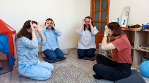 Детская игра на внимание "Дыра на дне морском" ? Играют детские психологи