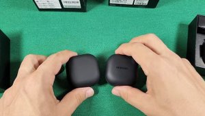 Galaxy Buds 2 Pro  Fake versus Real Galaxy Buds 2 Pro - comparison review