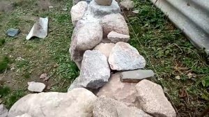 Фундамент для теплицы из камня