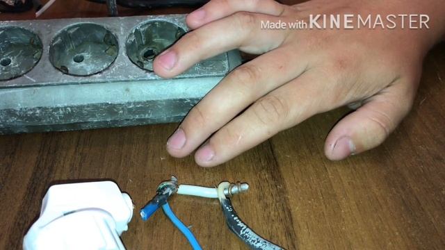 Что будет,если нагреется контакт вилки и удлинителя! смотреть онлайн