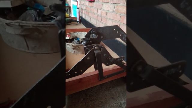 Ремонт механизма дивана-книжки смотреть онлайн