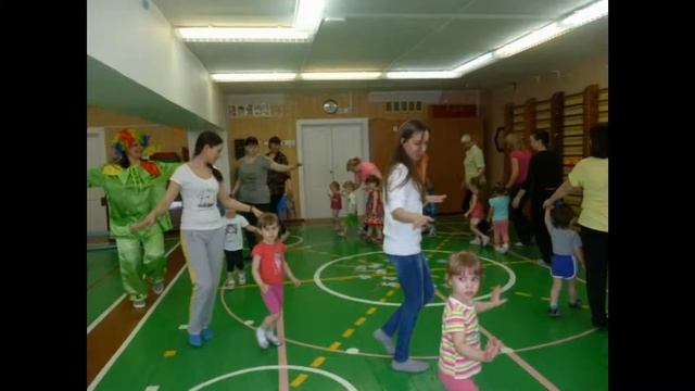 День смеха в перовй младшей группе смотреть онлайн