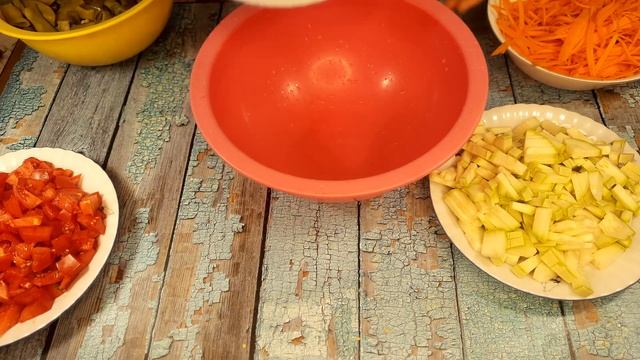САМЫЙ ПОЛЕЗНЫЙ РЕЦЕПТ ЗАГОТОВКИ ОВОЩЕЙ. Заморозка овощного рагу на зиму в домашних условиях.