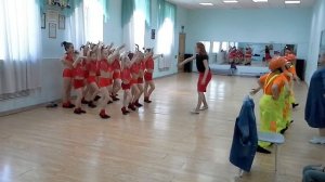 Танцую танец "Пожарная команда"!!!