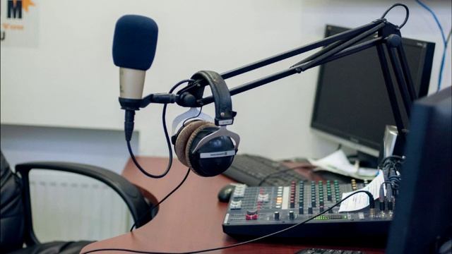 Радио Атмосфера Б 94.  Первый эфир смотреть онлайн