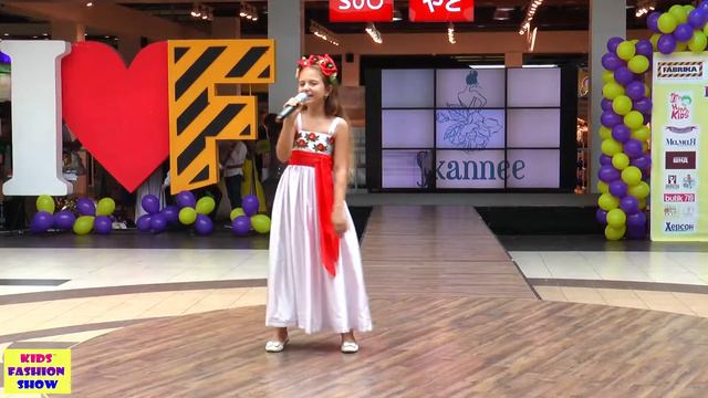 Мусийчук Полина - "Я в Украине живу"