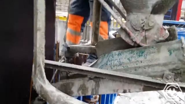Бетонирование с использованием бадьи для бетона от Станкомаш