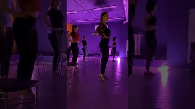 Танец Бачата.Ледистайл.Танец для девушек