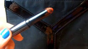 MAKEUP BAG. Cosa mi sono portata a Genova!