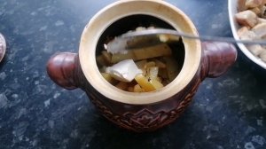 ВЛОГ!!! НА ПРОГУЛКУ/БУДЕМ ПРИУЧАТЬ/ГОТОВЛЮ ЖАРКОЕ В ГОРШОЧКАХ