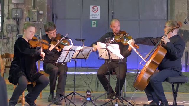 Kamus Quartet playing Benjamin Britten 3rd string quartet live fragment