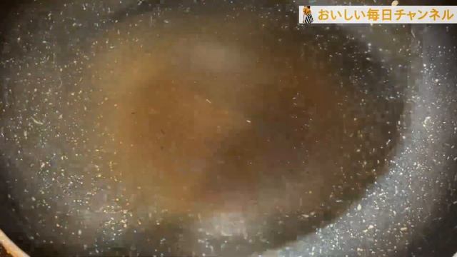 一瞬でとろけるクレープ。隠し味で永遠に食べれます