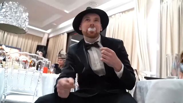 Новогодний корпоратив компании "Офис Продаж" в стиле Гэтсби смотреть онлайн