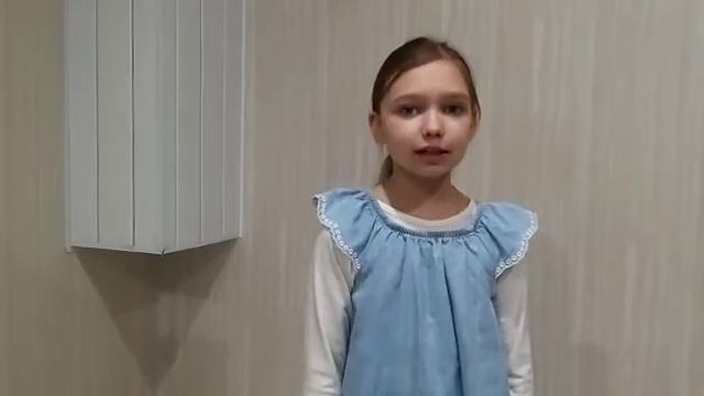 Сюзон и мотылёк. Французская народная песенка. Софья читает стихи смотреть онлайн