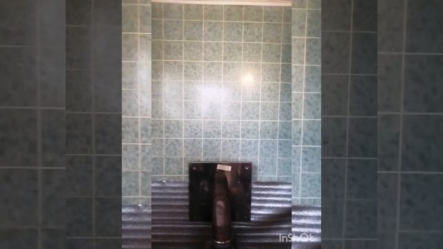 Чем лучше оклеить потолок. Потолочная плитка. Дешёвая и подороже.