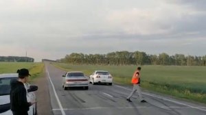 Nissan Skyline R33 vs Toyota Mark II