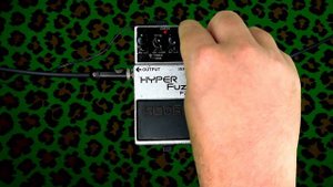 Boss : FZ-2 Hyper Fuzz (feat. Behringer Super Fuzz) | Fuzz | Bass