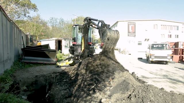 Экскаватор Погрузчик BL30-25 смотреть онлайн