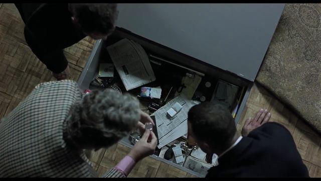 Ави и Тони ловят Бориса. Большой куш смотреть онлайн