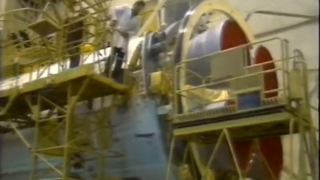 Сборка ракето-носителя «ЭНЕРГИЯ». 1987