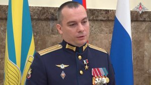 Алан, летчик истребителя Су-27