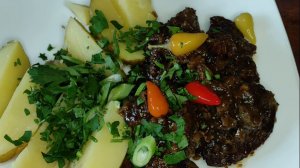 Вкуснейшая тушеная говяжья голяшка