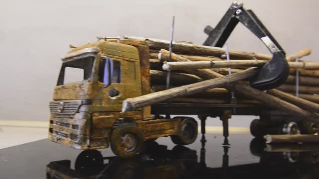 Деревянный полуприцеп Mercedes-Benz ACTROS - Реставрация заброшенной модели грузовика