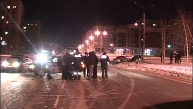 нашёл в архиве... "Дежурный по городу" 2007, кажется... смотреть онлайн