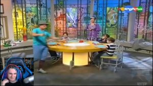 ЖЕКА СМОТРИТ ТОПОВЫЙ RYTP "ДАВАЙТЕ РИСОВАТЬ"!!! РЕАКЦИЯ ЖЕКИ НА ВИЖЕО! Нарезка со стрима.