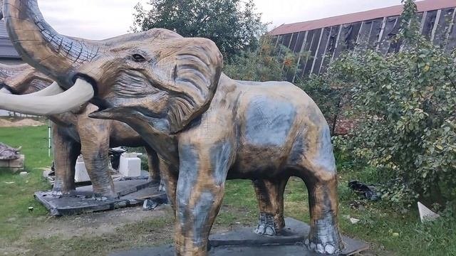 скульптура.слон.340см