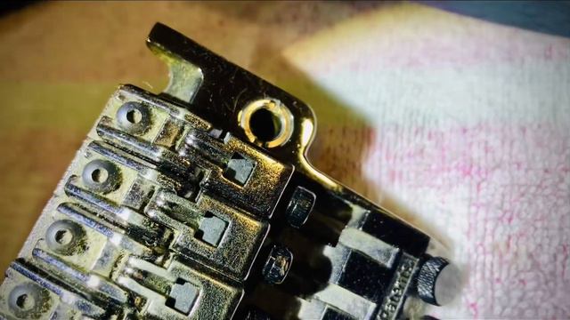 Ponte Ibanez Edge Floyd, troca de pivô encaixe de alavanca por Arm Holder Gotoh смотреть онлайн