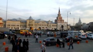 Комсомольская площадь - Площадь Трёх вокзалов