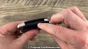How To Change 2019 - 2023 Ford Transit Remote Fob Key Battery - Remove Replace Connect Key Batterie