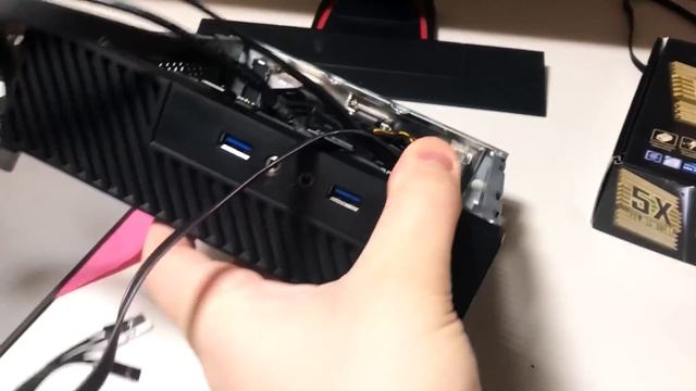 Фостерс / САМЫЙ МАЛЕНЬКИЙ - ИГРОВОЙ КОМПЬЮТЕР смотреть онлайн