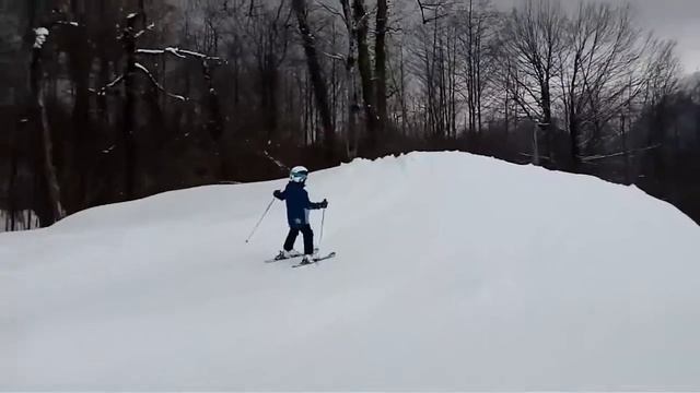 Марк 7 лет, горные лыжи. Третье занятие. смотреть онлайн