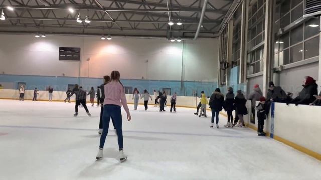 Массовые катания. 1 сеанс. Фок Олимпийский. Правдинск. 04.01.2023 от Дежурного.