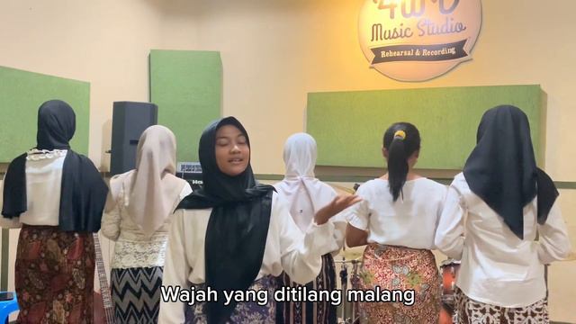 Musikalisasi Puisi Sutardji Calzoum Bachri смотреть онлайн