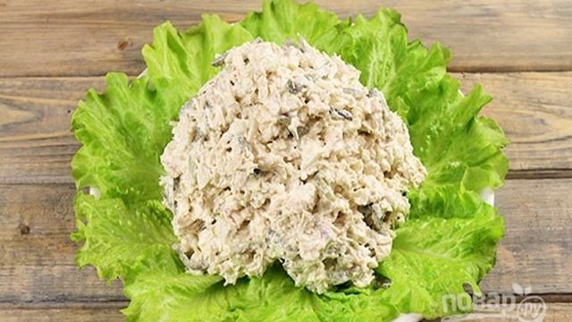 Салат Гнездо глухаря с огурцом