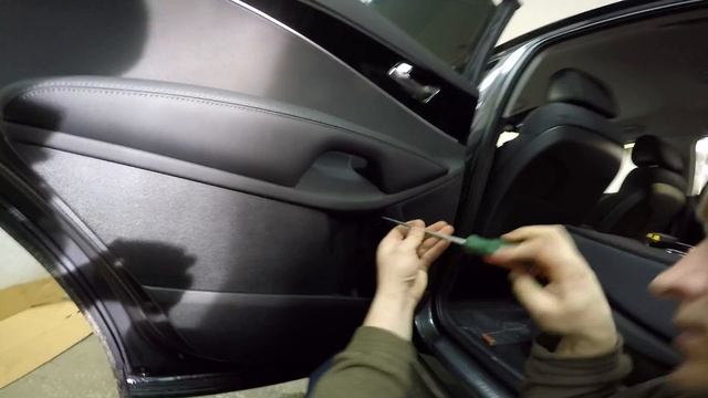 KIA Sorento 2015 disassembly door ( KIA Sorento 2015 Разборка двери ) смотреть онлайн