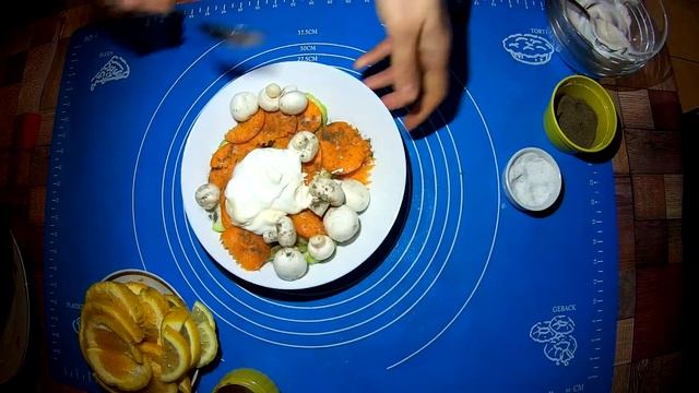 Сибас с овощами на апельсиновой подушке. смотреть онлайн