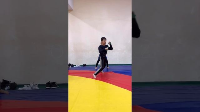 Подвороты на резине (жгуте) Seoi-Nage - бросок через спину. Школа по дзюдо в Астане ORTUS.KZ