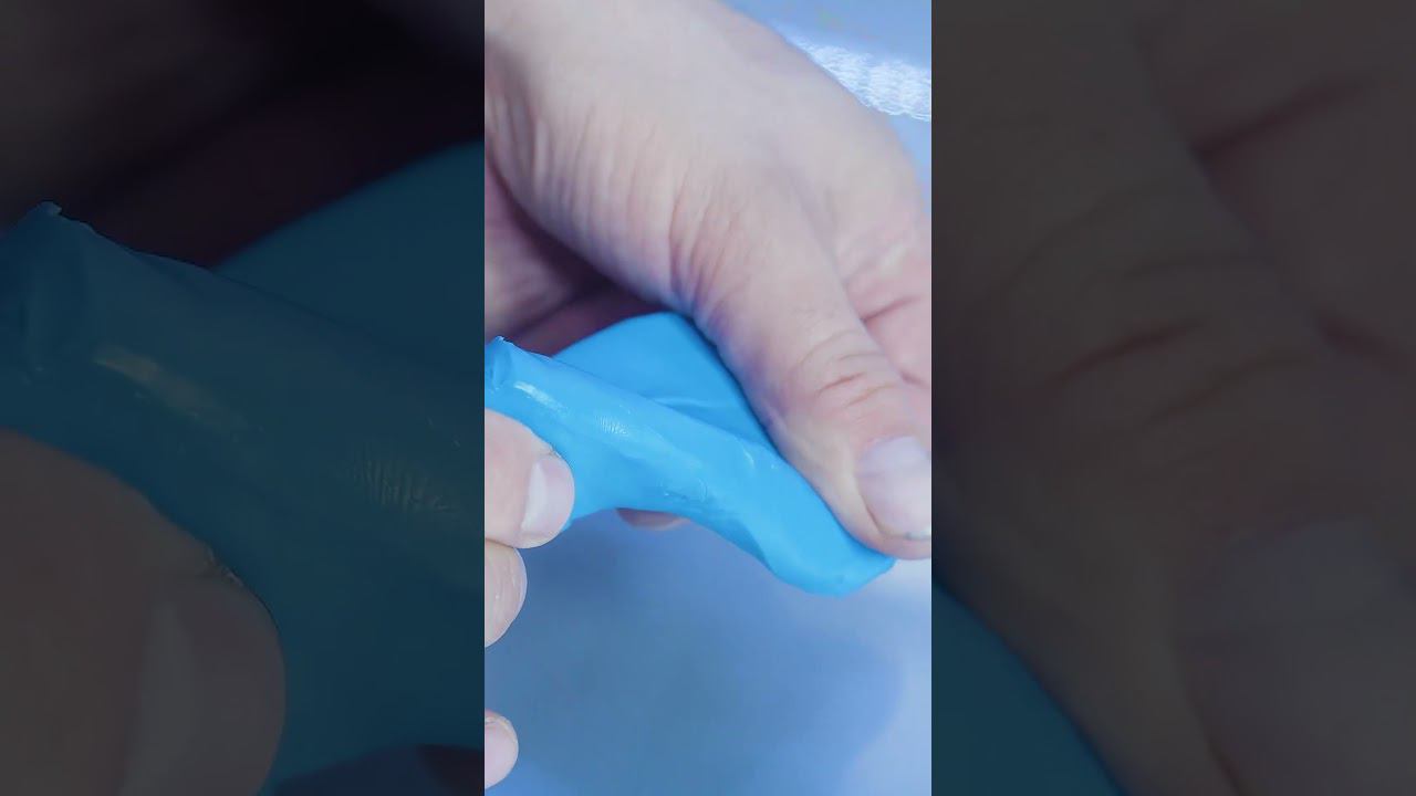 Самостоятельно вычищаем глубокие загрязнения на авто #diy #automobile #очистка_авто смотреть онлайн