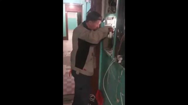 Реклама Как быстро достать 1000 рублей, прикол смотреть онлайн