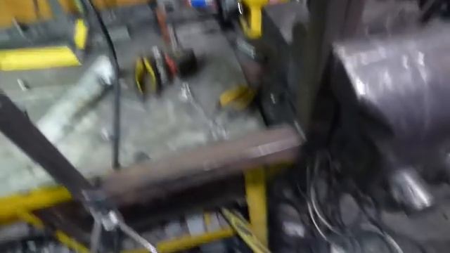 Самодельный гладильный молоток. Для работы по металлу. смотреть онлайн