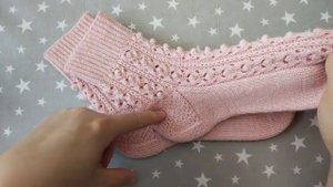 Ажурные носочки с шишечками. Подробный МК.